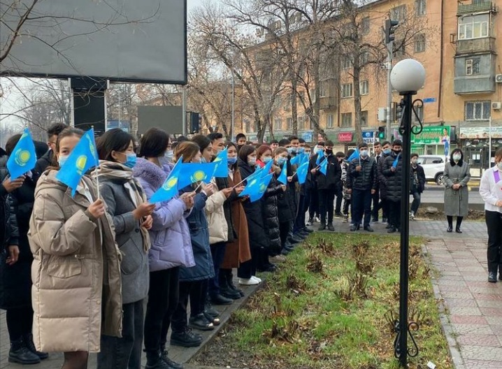 13 желтоқсан күні, М.Әуезов атындағы ОҚУ колледжінің ұйымдастыруымен, Қазақстан Республикасының Тәуелсіздігінің 30 жылдығына байланысты желтоқсан көтерілісіне арналған іс-шара өтті.