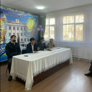 В учебном колледже ЮКУ им. М. Ауэзова представители Центра занятости населения г. Шымкент в рамках национального проекта по развитию предпринимательства на 2021-2025 годы провели разъяснительную работу среди студентов колледжа о программе &quot;Молодежная прак