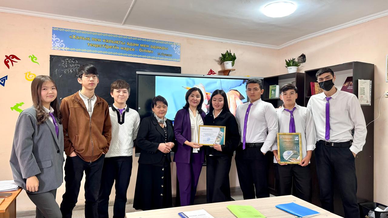Бүгін М.Әуезов атындағы ОҚЗУ колледжінде “Білім мен ұстаным- тұлға биігіне бастар жол тақырыбындағы “Гуманитарлық, әлеуметтік және экономикалық пәндер” ПЦК-сы апталығының аясында ЕАн-24-1к тобында “Бухгалтерлер клубы” тақырыбында іскерлік ойын сабағы өтті