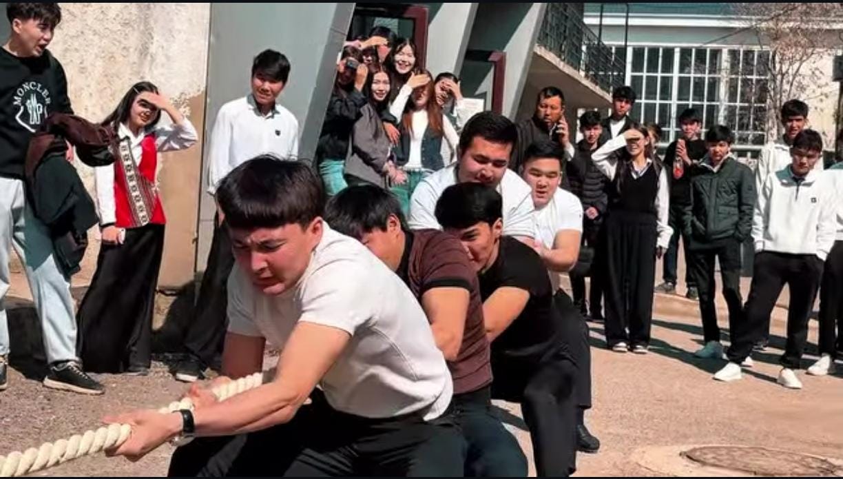 On March 17, a sports event was organized among the students of M. Auezov South Kazakhstan University College in honor of Shanyrak Day.